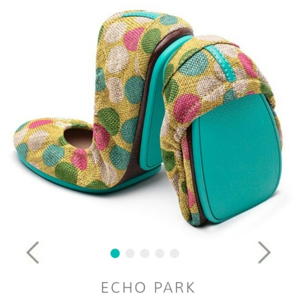 Tieks Shoes - TIEKS fLATS